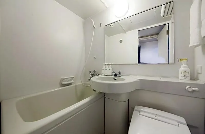 **  Shinjuku Urban Hotel Tokyo Japan